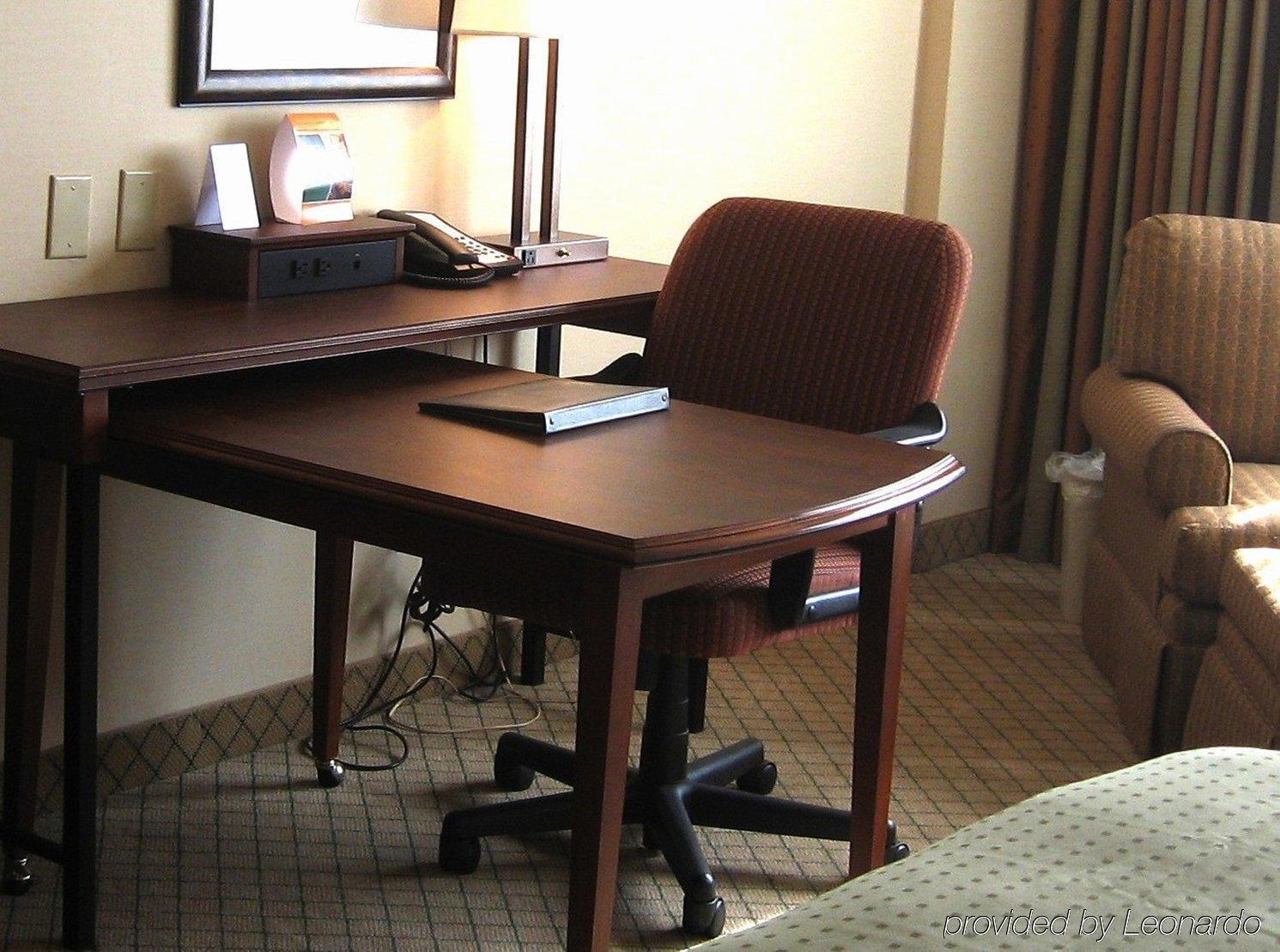 Doubletree By Hilton Raleigh Crabtree Valley Zimmer foto